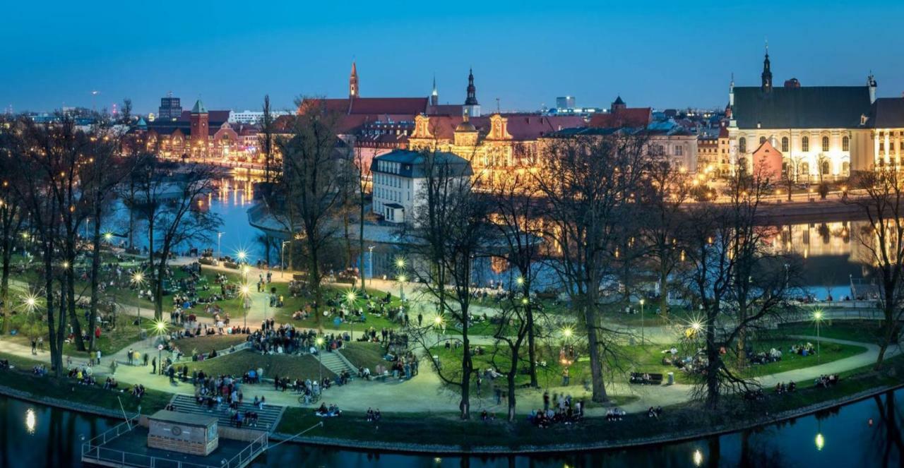 Bluebird City Center Apartman Wrocław Kültér fotó