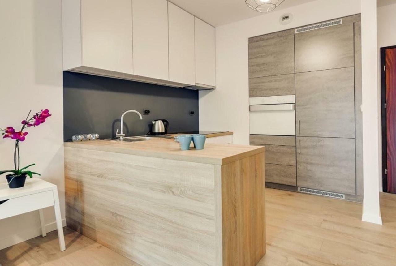 Bluebird City Center Apartman Wrocław Kültér fotó